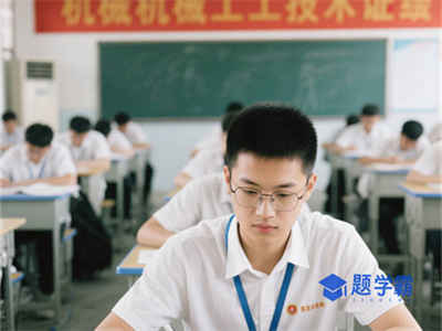 如何固定龙门吊来完成物料的转动和移动？