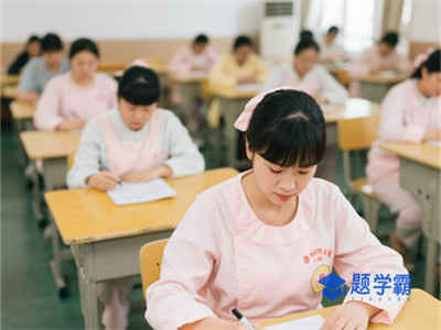 做饭阿姨,接送小孩