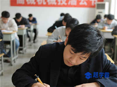 起重机的发动机发热的原因是什么？