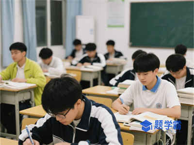 专升本、成人本科及函授本科，三者区别大吗？(成人高考专升本业余和函授的区别)